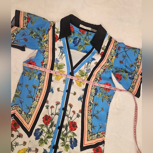 Alice + Olivia Conner Floral-Print Handkerchief Shirtdress Size XS - Picture 11 of 14